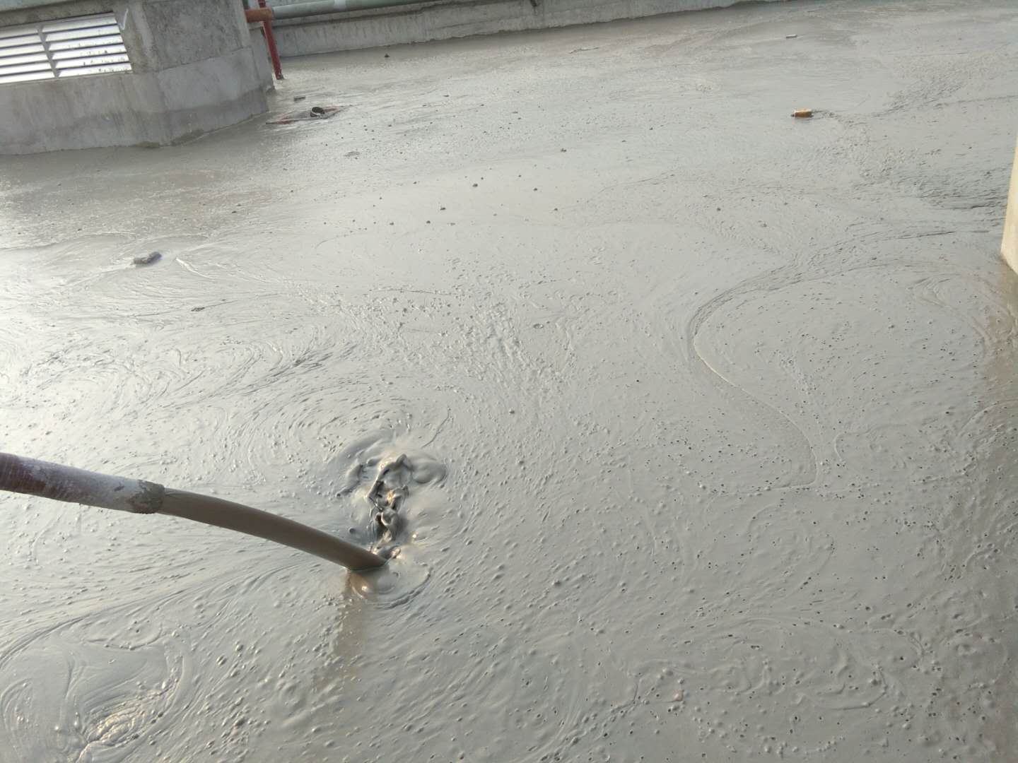 發(fā)泡混凝土地暖墊層施工案例